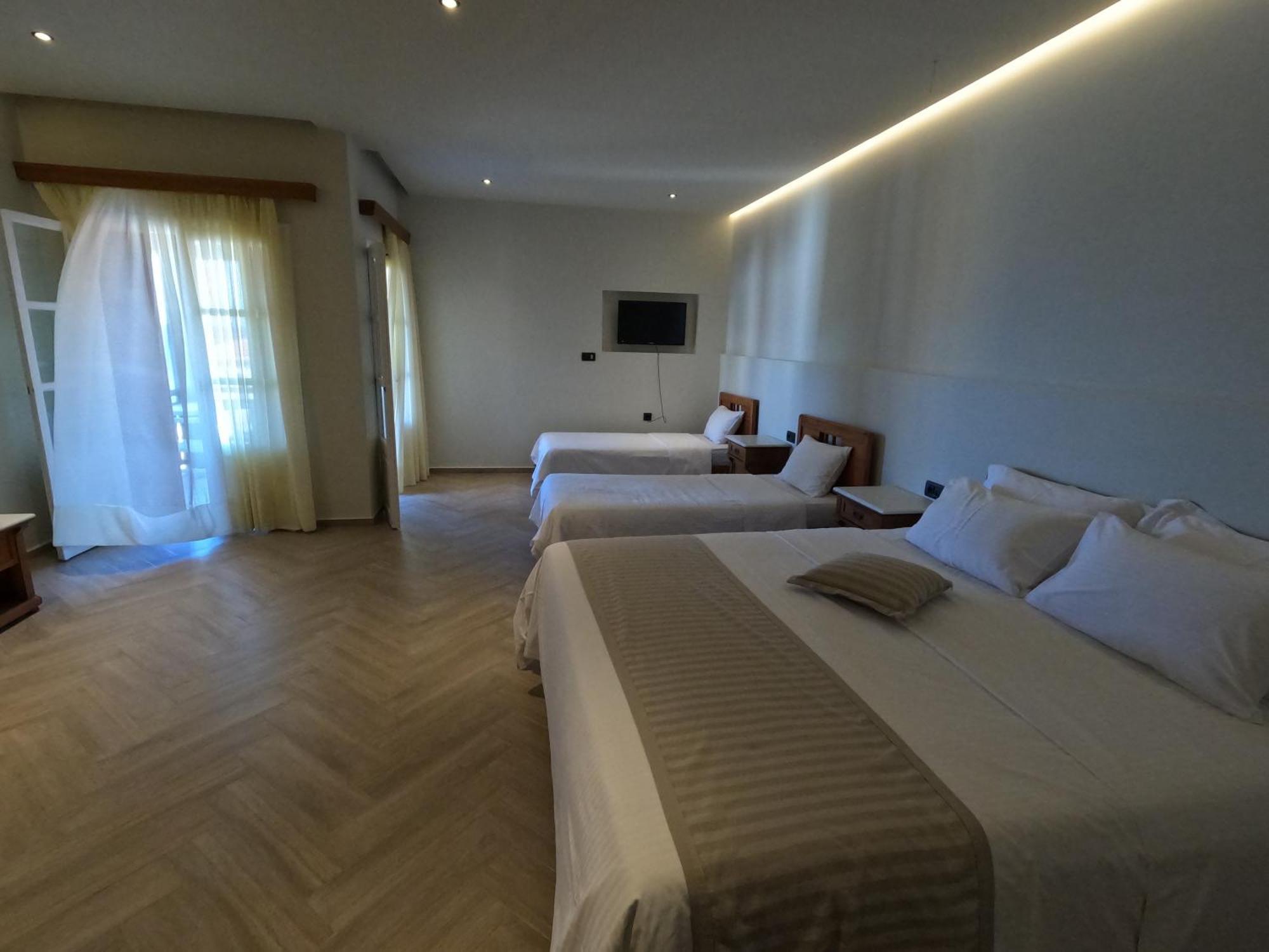 The Flower Of Monemvasia Hotel Ngoại thất bức ảnh