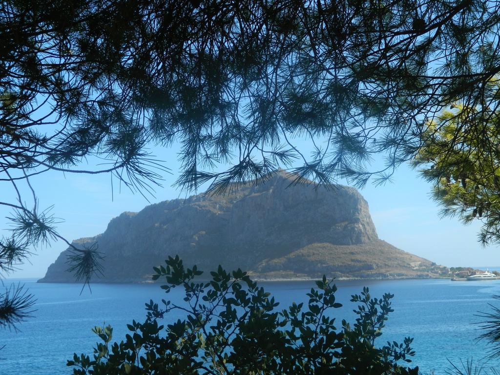The Flower Of Monemvasia Hotel Ngoại thất bức ảnh